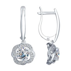 Серьги из серебра с фианитами и Swarovski Zirconia Серьги из серебра с фианитами и Swarovski Zirconia